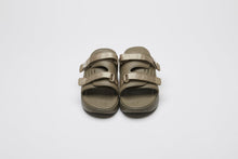 Load image into Gallery viewer, Olive