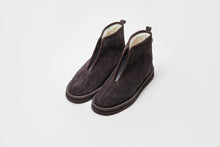 Load image into Gallery viewer, D.Brown